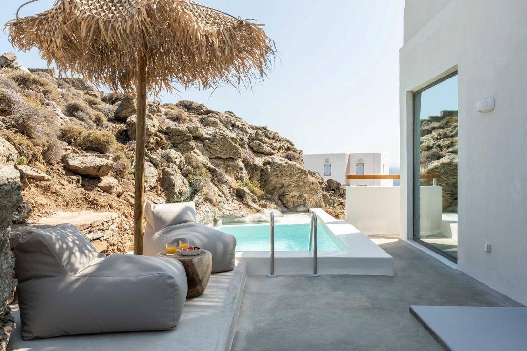 deluxe villa with pool Tinos
